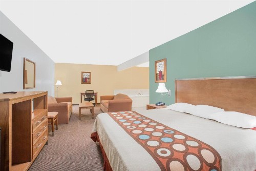 Super 8 by Wyndham St. George UT - image 10