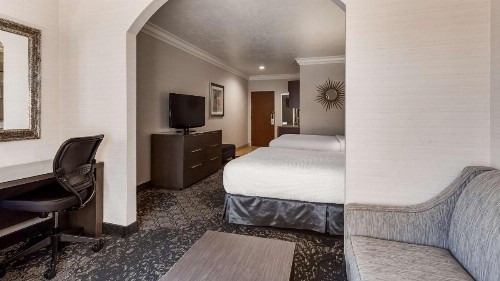Best Western Plus Abbey Inn - image 12