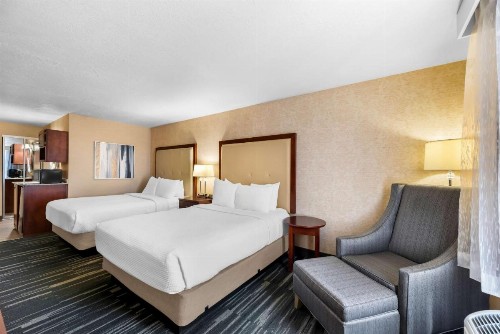 Best Western Plus Abbey Inn - image 16