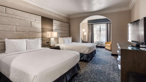 Best Western Plus Abbey Inn - image 24