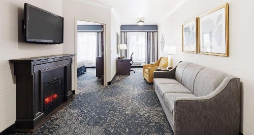 Best Western Plus Abbey Inn - image 40
