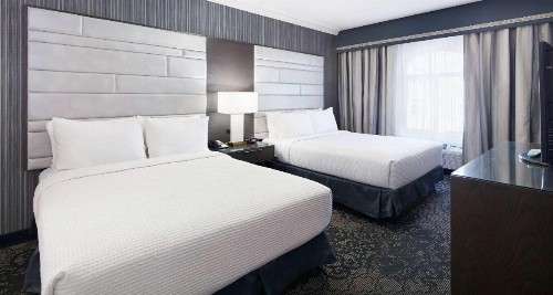 Best Western Plus Abbey Inn - image 5