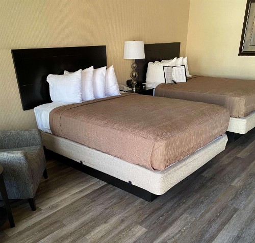 Best Western Coral Hills - image 22