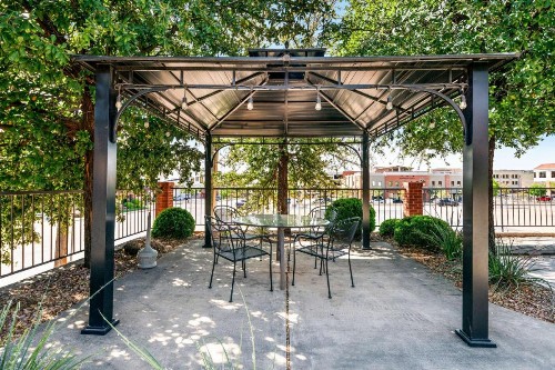 Best Western Coral Hills - image 49