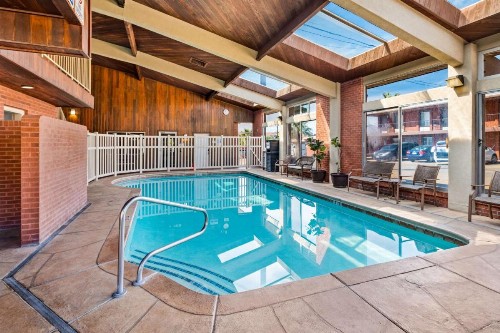 Best Western Coral Hills - image 5