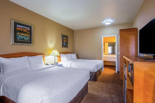 Clarion Suites St George - Convention Center Area - image 15