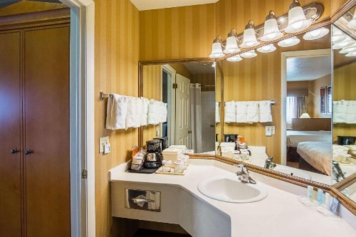 Clarion Suites St George - Convention Center Area - image 19