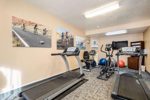 Clarion Suites St George - Convention Center Area - image 24