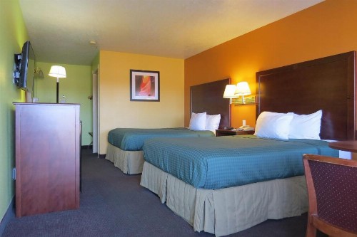America's Best Inn & Suites Saint George - image 17