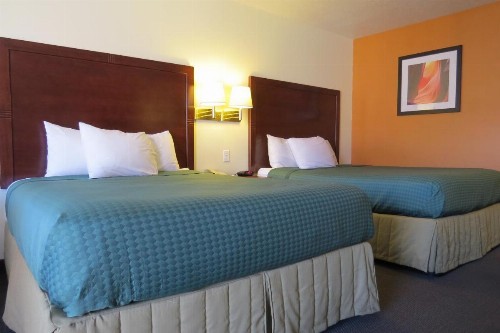 America's Best Inn & Suites Saint George - image 18
