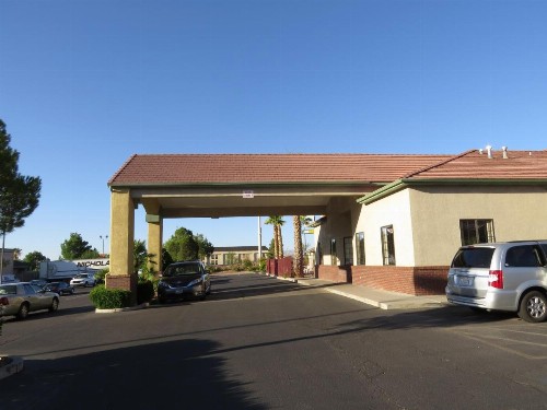 America's Best Inn & Suites Saint George - image 6