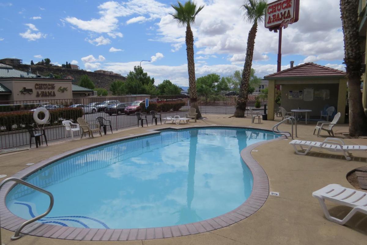 America's Best Inn & Suites Saint George - image 7