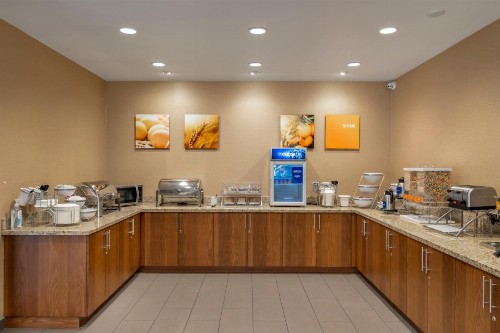 Comfort Suites St George - University Area - image 9