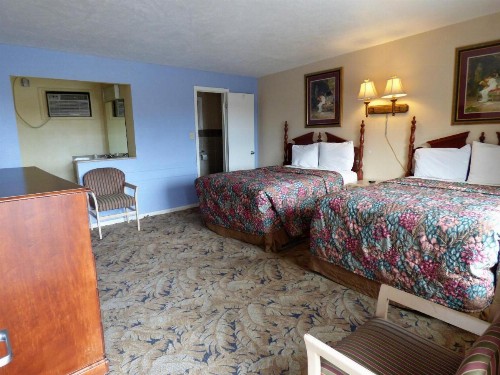 Sands Motel - image 6