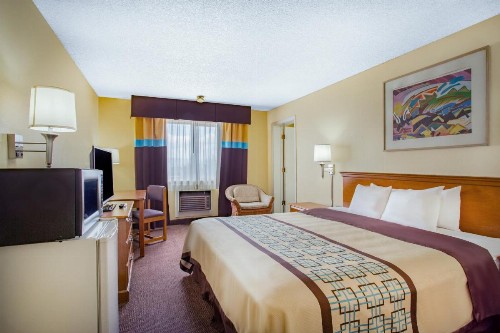 Days Inn by Wyndham St. George - image 28