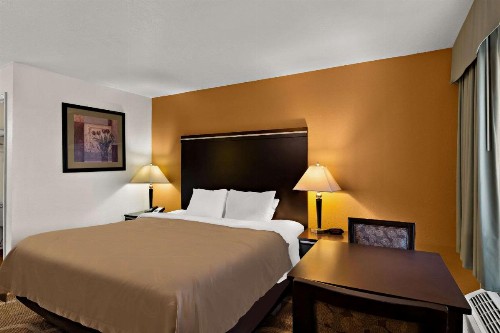 Quality Inn Saint George South Bluff - image 17