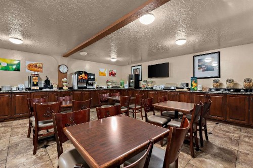 Quality Inn Saint George South Bluff - image 29