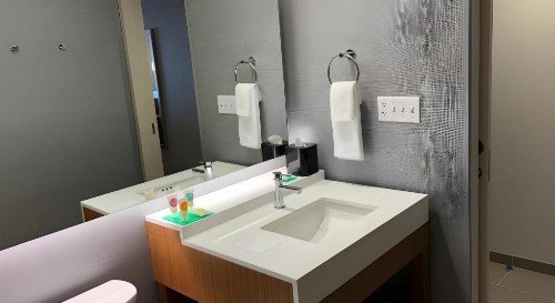 Hyatt Place St George/Convention Center - image 7