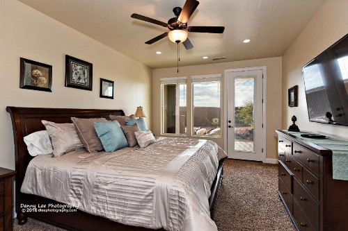 Red Rock Vista - image 12