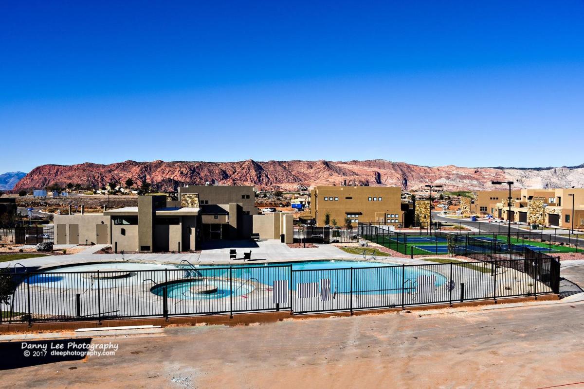 Red Rock Vista - image 2