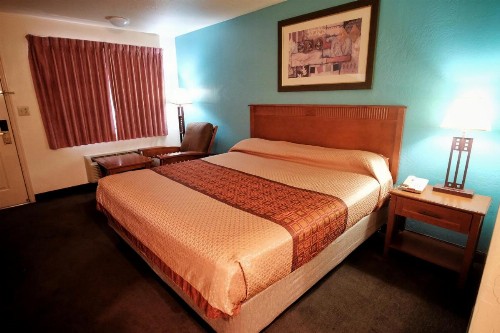 Claridge Inn - St. George - image 2