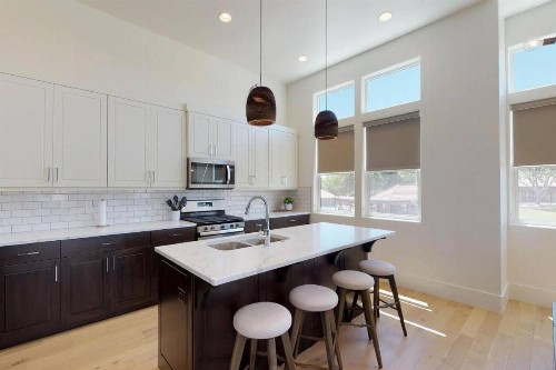 Villa #8 - image 2