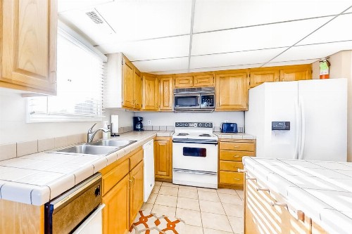 Penthouse at the Village - image 11