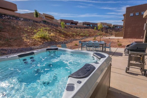 Cliffside Retreat