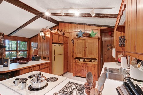 CREEKSIDE - image 5