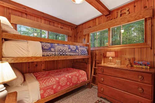 CREEKSIDE - image 6