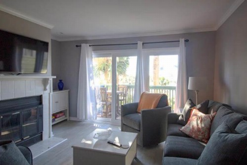 658 New Haven - Three Bedroom Villa - image 1