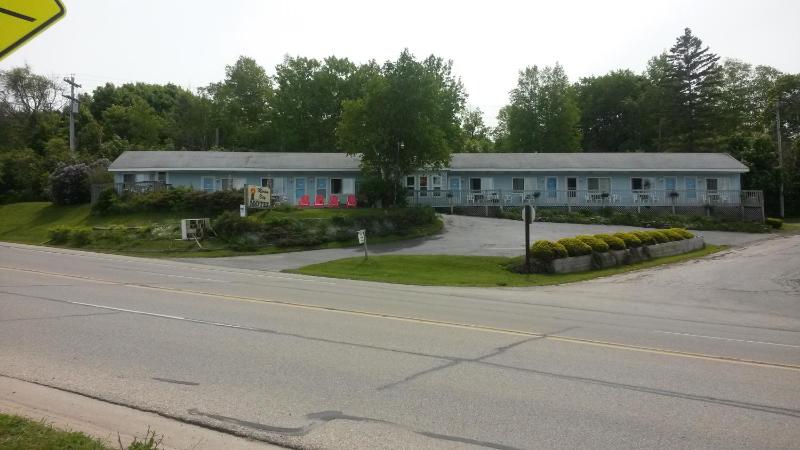 Moran Bay Motel - main image