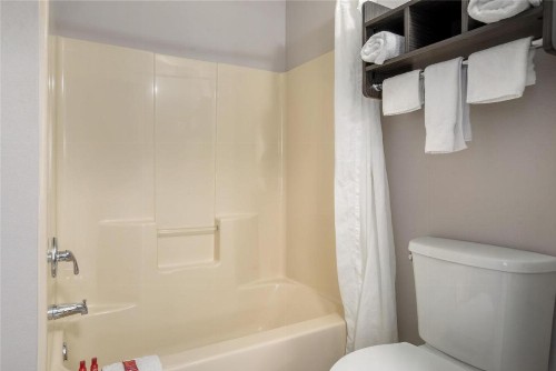 Supreme Inn & Suites - St. James/Donaldsonville - image 26