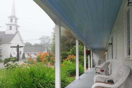 Rabbit Hill Inn - image 17