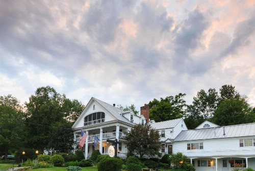 Rabbit Hill Inn - image 9