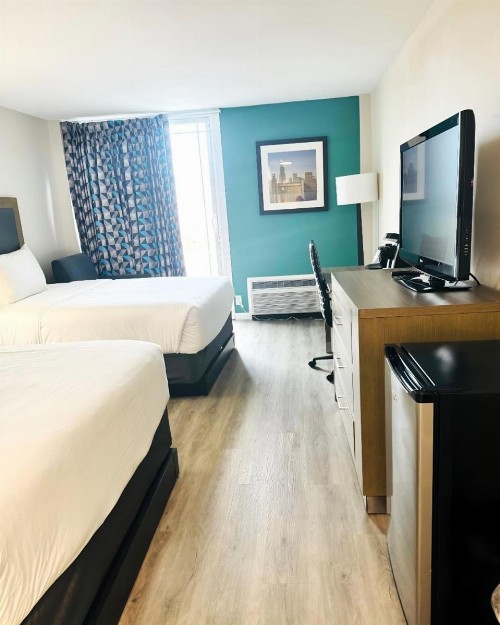Silver Beach Hotel - image 21