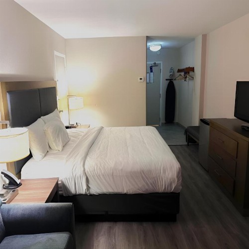 Silver Beach Hotel - image 27