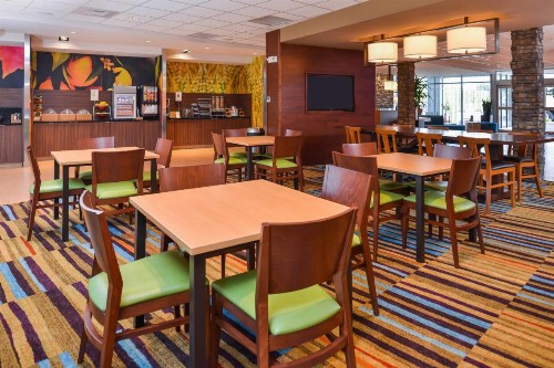 Fairfield Inn & Suites by Marriott St. Joseph - image 25