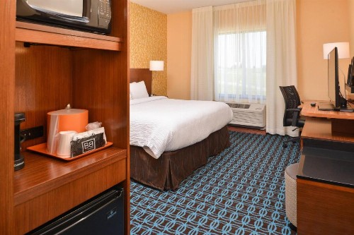 Fairfield Inn & Suites by Marriott St. Joseph - image 27