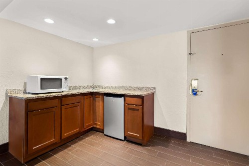 Comfort Inn St Louis – Westport - image 30