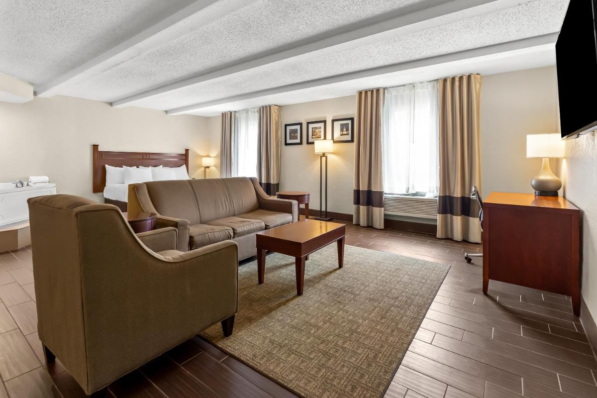 Comfort Inn St Louis – Westport - image 6