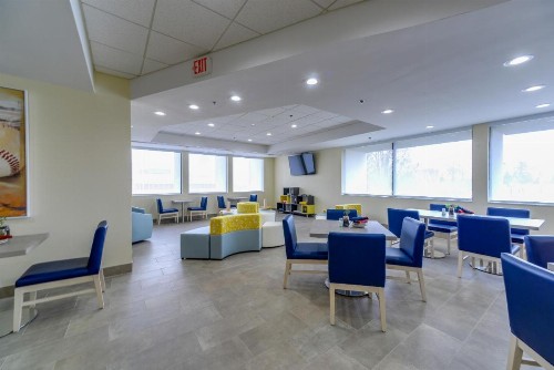 Hotel RL St Louis Airport - image 14