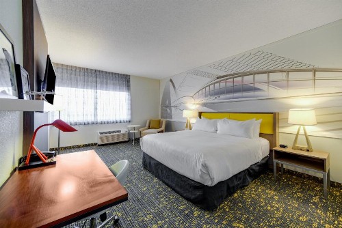 Hotel RL St Louis Airport - image 23