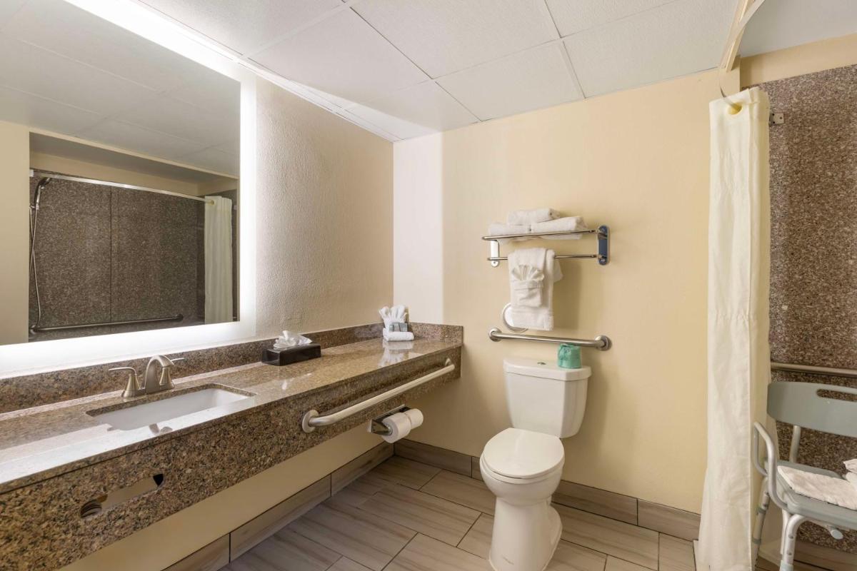 Best Western St. Louis Inn - image 3