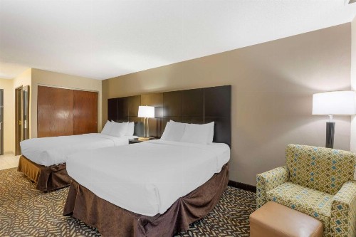 Best Western St. Louis Inn - image 34