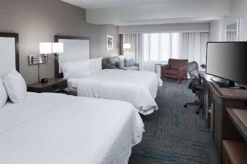 Hampton Inn St Louis- at the Arch - image 17
