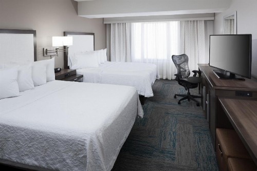 Hampton Inn St Louis- at the Arch - image 2