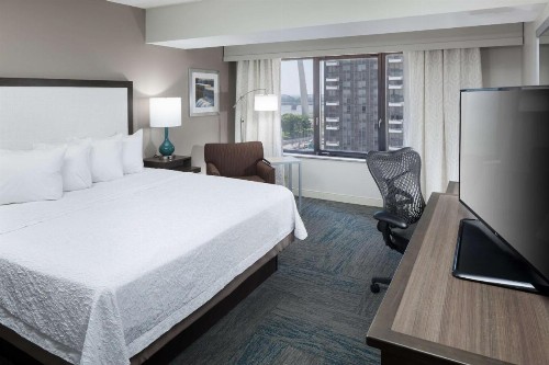 Hampton Inn St Louis- at the Arch - image 28
