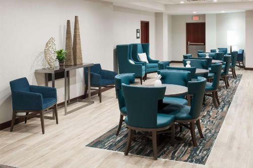 Hampton Inn St Louis- at the Arch - image 7