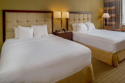 DoubleTree by Hilton St. Louis at Westport - image 17